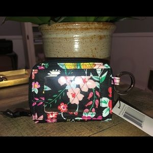 Vera Bradlet NWT Petite Zip-Around Wallet